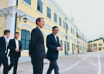 Security chief leads study tour