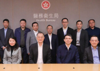 Health chief meets GZ’s vice mayor