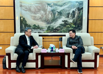 Algernon Yau visits Guangzhou