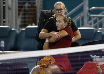 Andreeva streak ends in epic loss to Anisimova