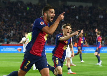 Barcelona go three points atop La Liga with win