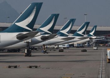 Cathay Pacific profits edged up in 2024