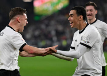 Donnarumma error puts Germany in Nations League semis