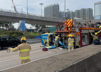 Driver dies after crashing into fire engine