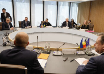 EU leaders, Zelensky, gather for crisis Ukraine talks