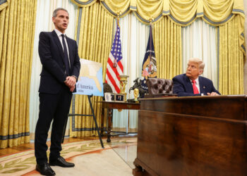 French shipping giant pledges to boost US shipbuilding