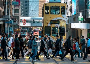 Hong Kong’s jobless numbers edge up