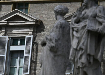 Hospitalised Pope Francis addresses frailty