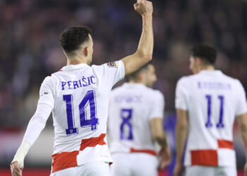 Perisic stars as Croatia stun France in Nations League