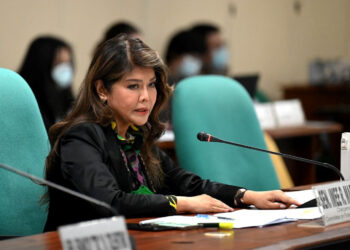 Philippines Senate to probe Duterte handover