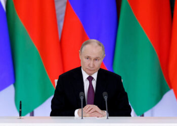 Putin tells Ukraine troops in Kursk to ‘surrender’