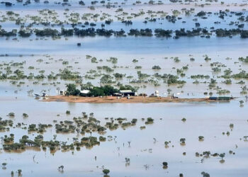 Australia hit by inland floods the size of France
