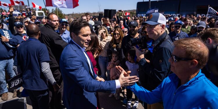 Canada’s Liberals fall short of a majority