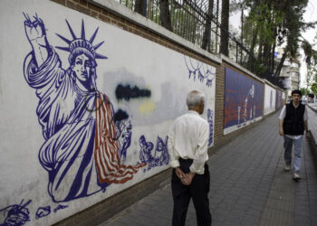 First US-Iran nuclear talks in years start in Oman