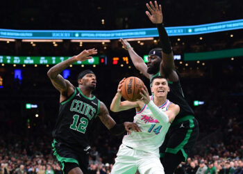 Heat sink Celtics for sixth straight win; Cavs roll on