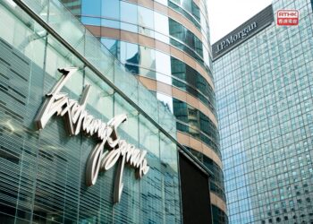 HK stocks hit as trade war shows no signs of abating