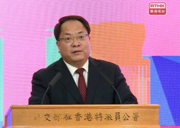 HK told to leverage advantages in telling good stories