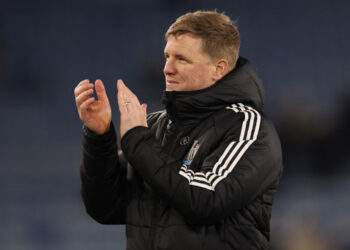 Howe will only return to Newcastle dugout when 100%