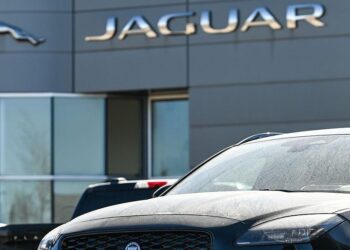 Jaguar Land Rover to pause UK car shipments to US