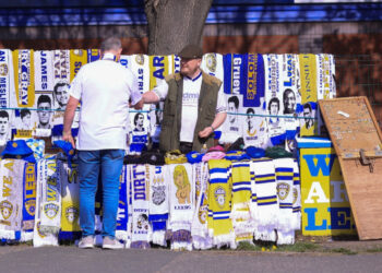 Leeds and Burnley on edge of promotion to EPL