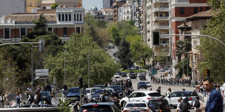 Massive blackout hits Spain, Portugal, France