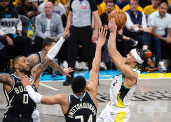 Pacers, Thunder cruise to 2-0 NBA playoff series leads