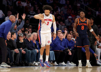 Pistons beat Knicks for first playoff win since 2008