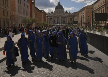 Public viewings of Pope Francis’ body end after 3 days