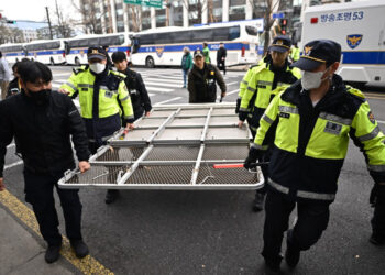 Seoul braces for clashes over Yoon ruling