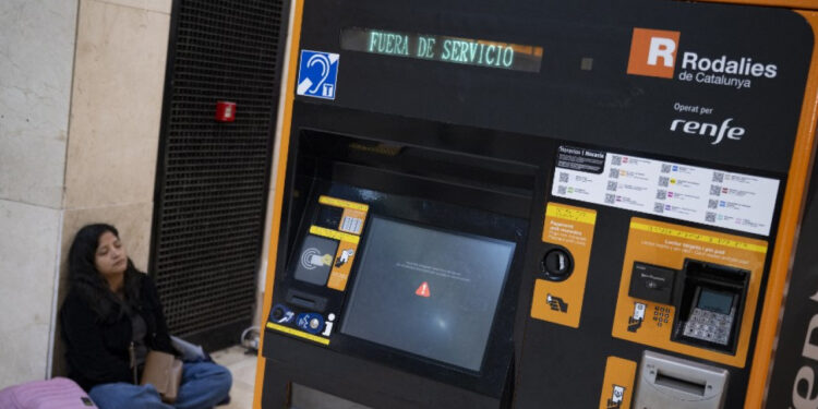 Spain sets up commission to probe blackout: PM
