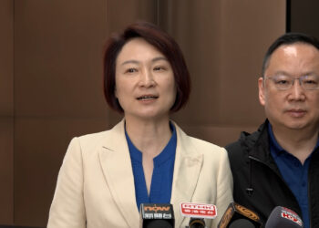Starry Lee heads to Beijing for top NPC meeting