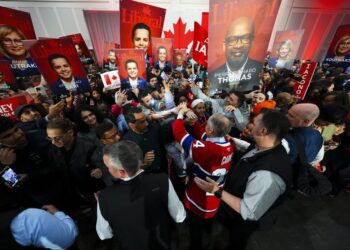 Trump insists Canada would ‘cease to exist’ without US