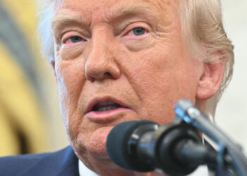 Trump says he has no intention of firing Fed Chair