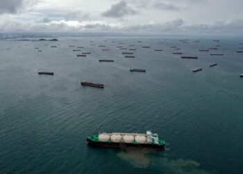 Trump urges ‘free’ transit for US ships through Panama