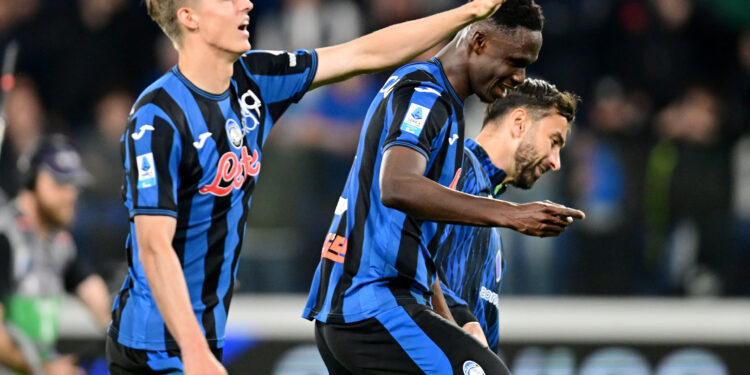 Atalanta beat Roma to secure Champions League spot