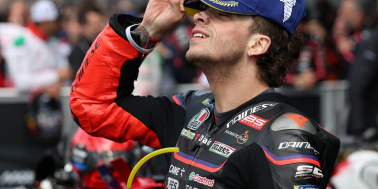 Bezzecchi ends win drought with British MotoGP victory