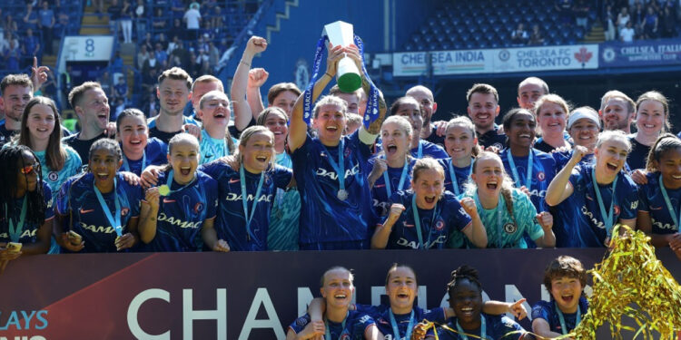 Champions Chelsea finish WSL season unbeaten