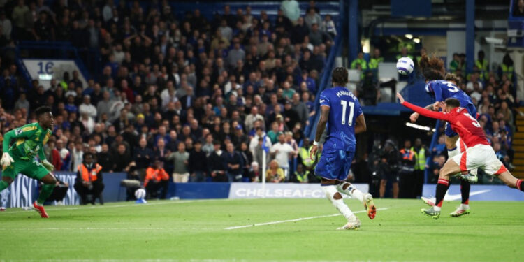 Chelsea, Villa both win in race for Champions League