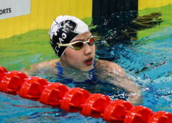 Girl, 12, hailed as sensation in Shenzhen swim meet