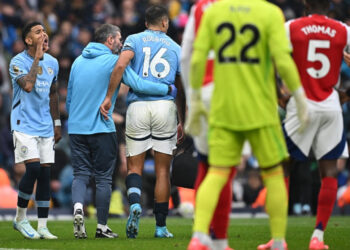 Guardiola pleased to see Rodri back in training