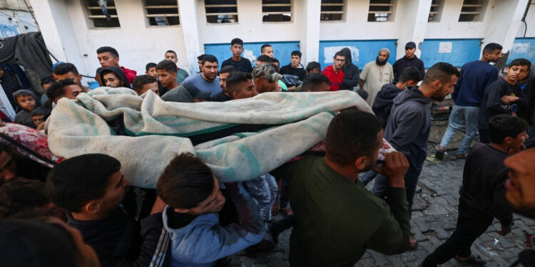 Hamas releases video of two Israeli hostages alive