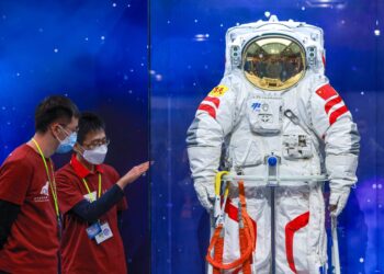 HK ‘can play bigger role in space industry’