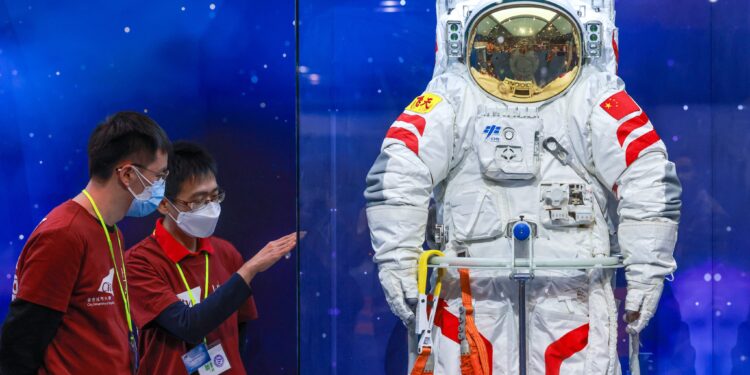 HK ‘can play bigger role in space industry’