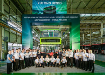 Yutong’s New Generation U12DD Battery Electric Double Decker Launches in Zhengzhou
