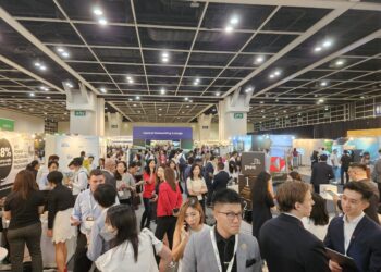 KLN’s Progress in ESG Disclosure Recognised by the HKQAA Hong Kong Green and Sustainability Contribution Awards 2025