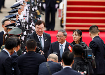 Li Qiang calls inaugural summit ‘response to times’
