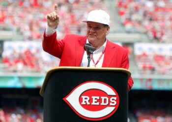 MLB reinstates Pete Rose and Shoeless Joe Jackson