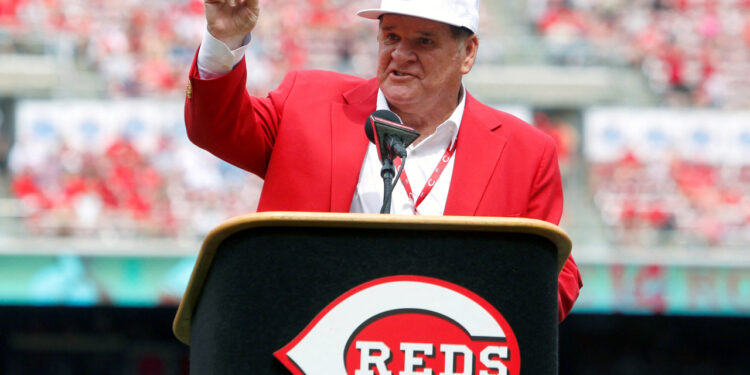 MLB reinstates Pete Rose and Shoeless Joe Jackson