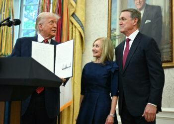 New US ambassador Perdue arrives in Beijing