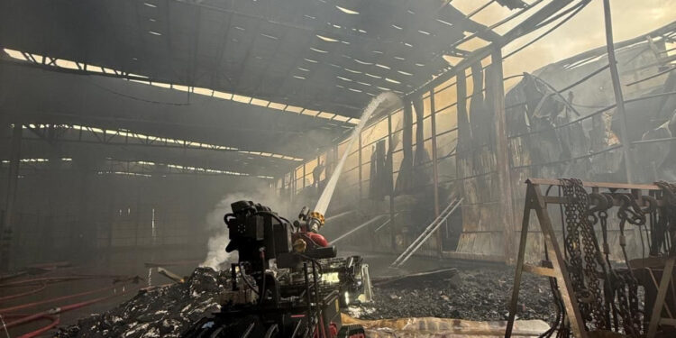 No 3 alarm fire in Hung Shui Kiu finally out